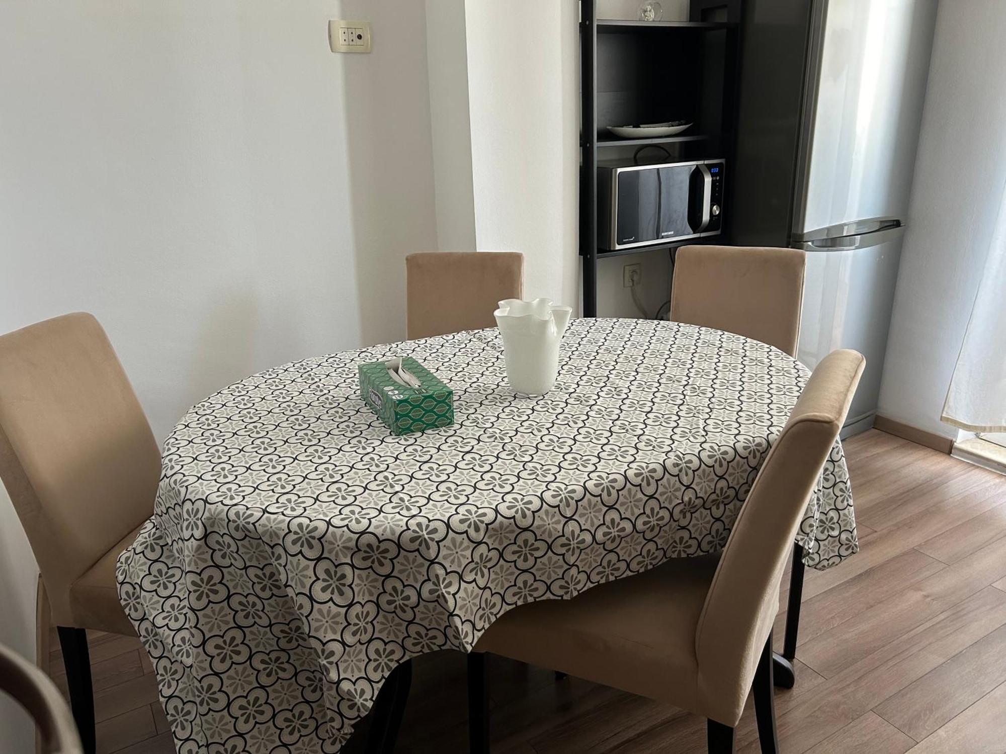 Luxury & Cosy - Infinit Apartments Bucarest Extérieur photo